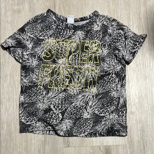 4/$30 Old Navy Kids Graphic Tee - Black and Yellow 3T